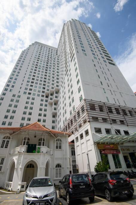 Апартаменти 2R1B/Seaview Tropical /1~8Pax/Gurney Mansion One Джорджтаун Екстер'єр фото